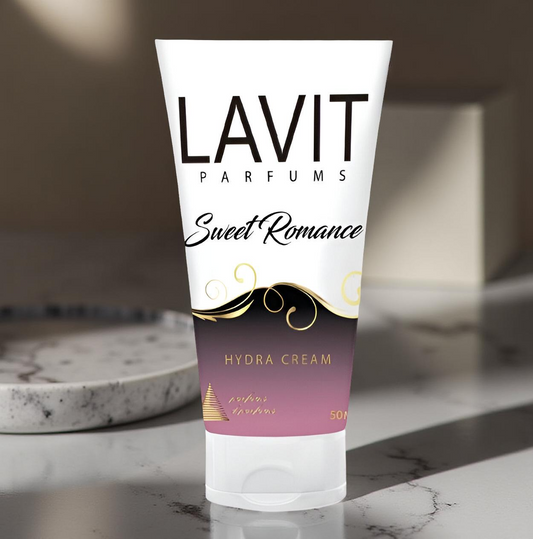 Fragancia: SWEET ROMANCE SHEER LOVE (VICTORIA SECRET) (Crema para manos)